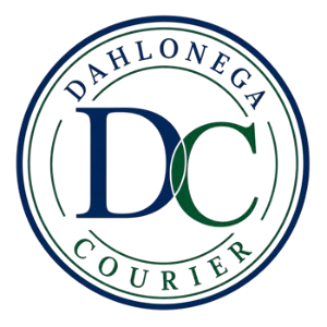 Dahlonega Courier Logo